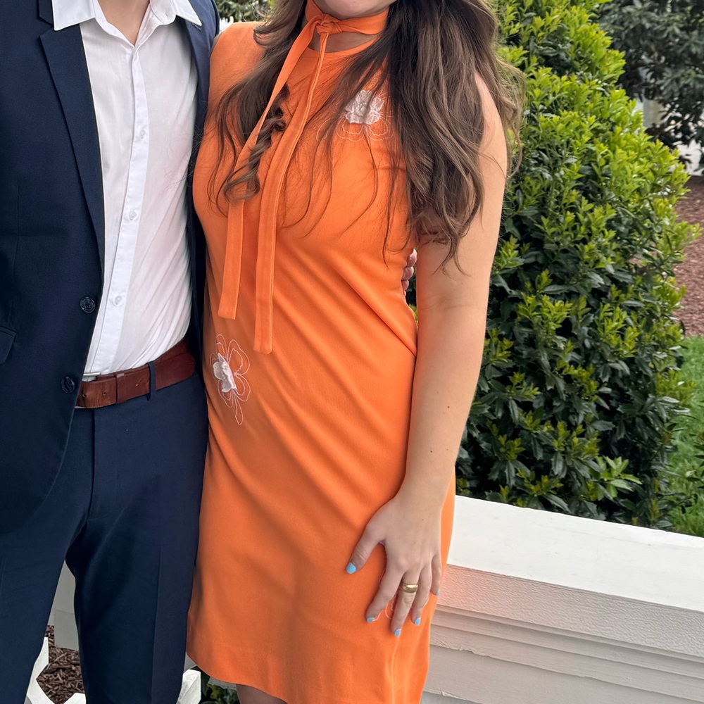 Vintage orange midi dress w/ scarf or belt